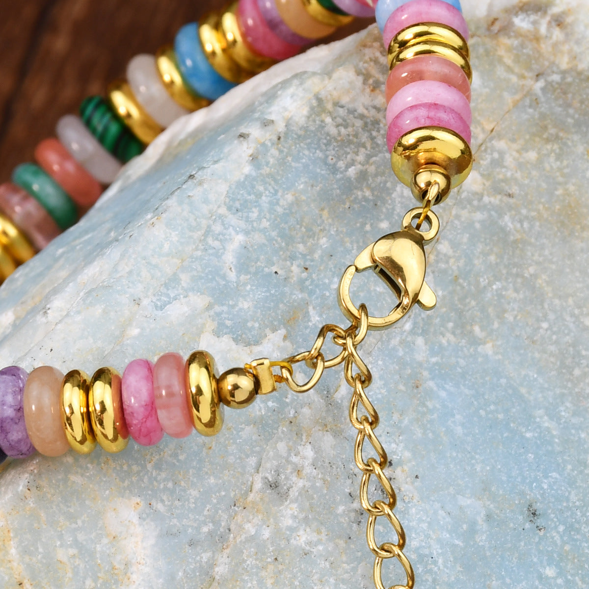 Colorful perle armbånd